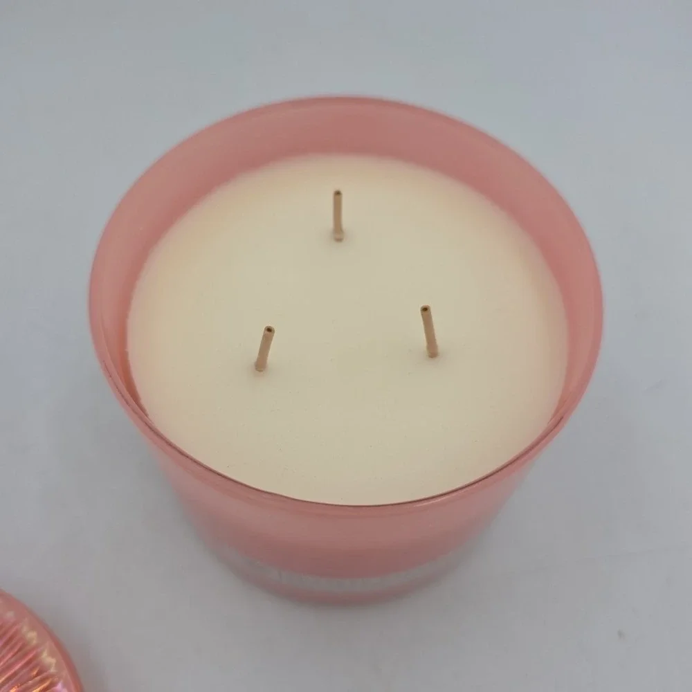 BATH & BODY WORKS SUGARED POMEGRANATE 3-WICK LARGE SCENTED CANDLE 14.5 FL OZ NEW - Picture 2 of 4